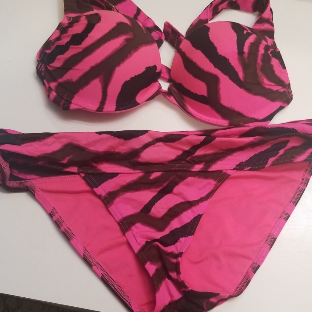 VS bombshell zebra bikini